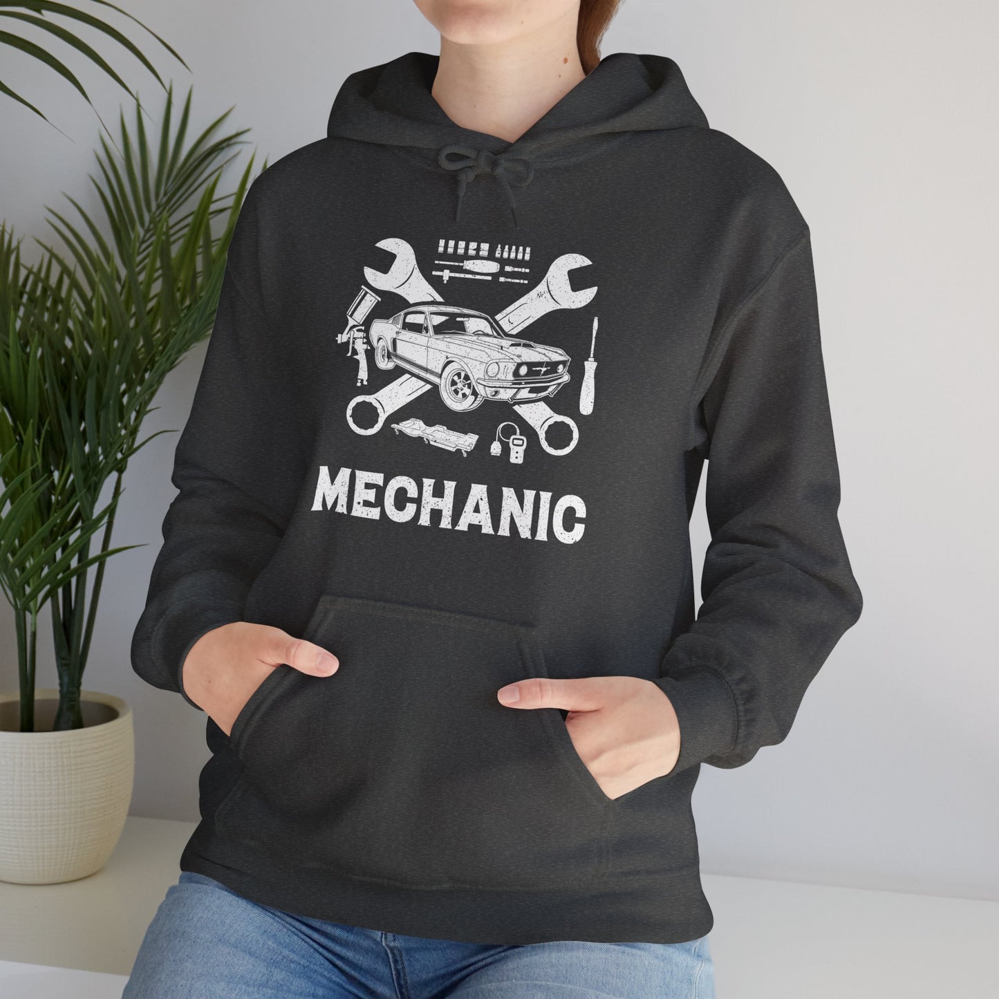 Mechanic Unisex Heavy Blend™ Hooded Sweatshirt